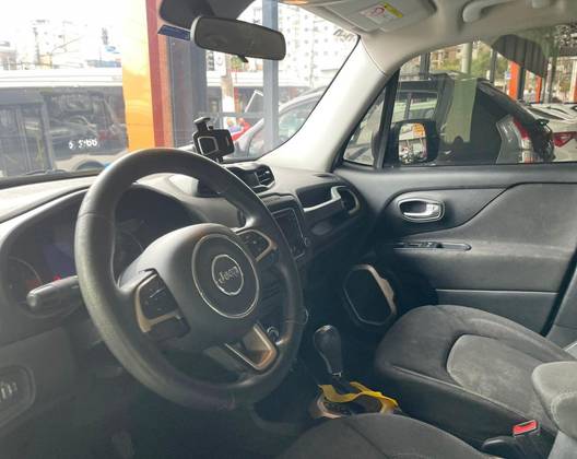 JEEP RENEGADE 1.8 16V FLEX SPORT 4P AUTOMÁTICO JEEP RENEGADE 1.8 16V FLEX SPORT 4P AUTOMÁTICO